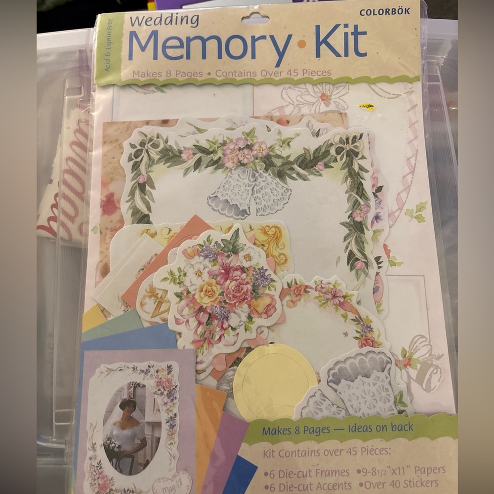 WEDDING MEMORY PAGE KIT / 8.5" X 11" / MAKES  8 PAGES / 45 PIECES / NEW